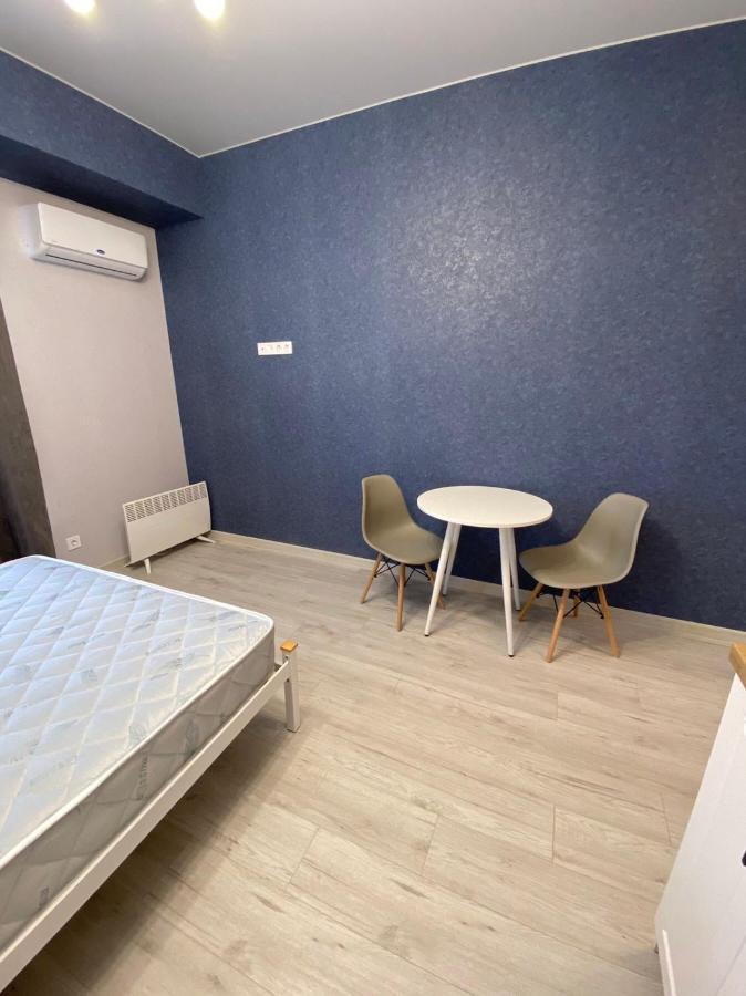 Parkoviy Kvartal Kharkiv Bagian luar foto