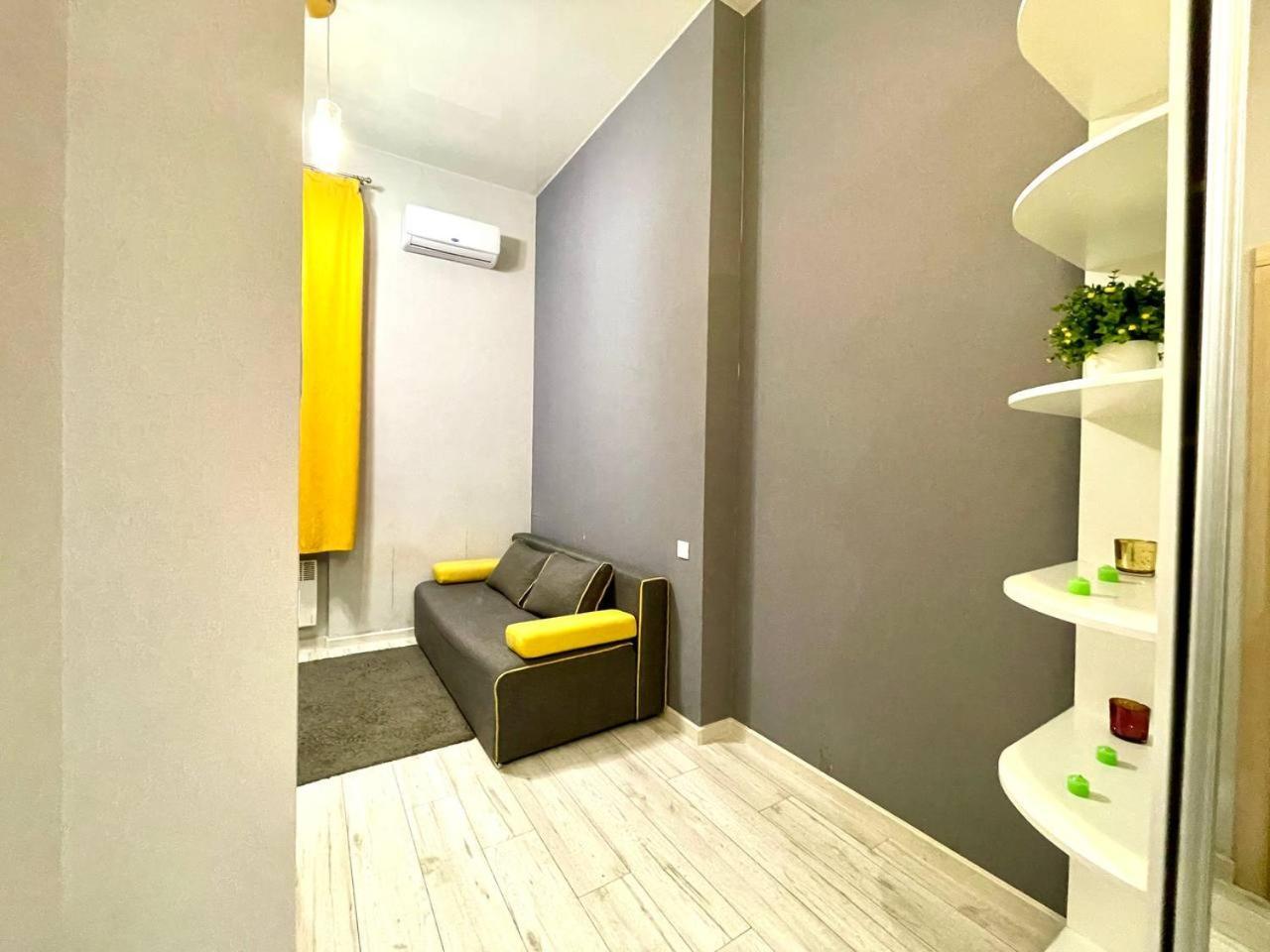 Parkoviy Kvartal Kharkiv Bagian luar foto