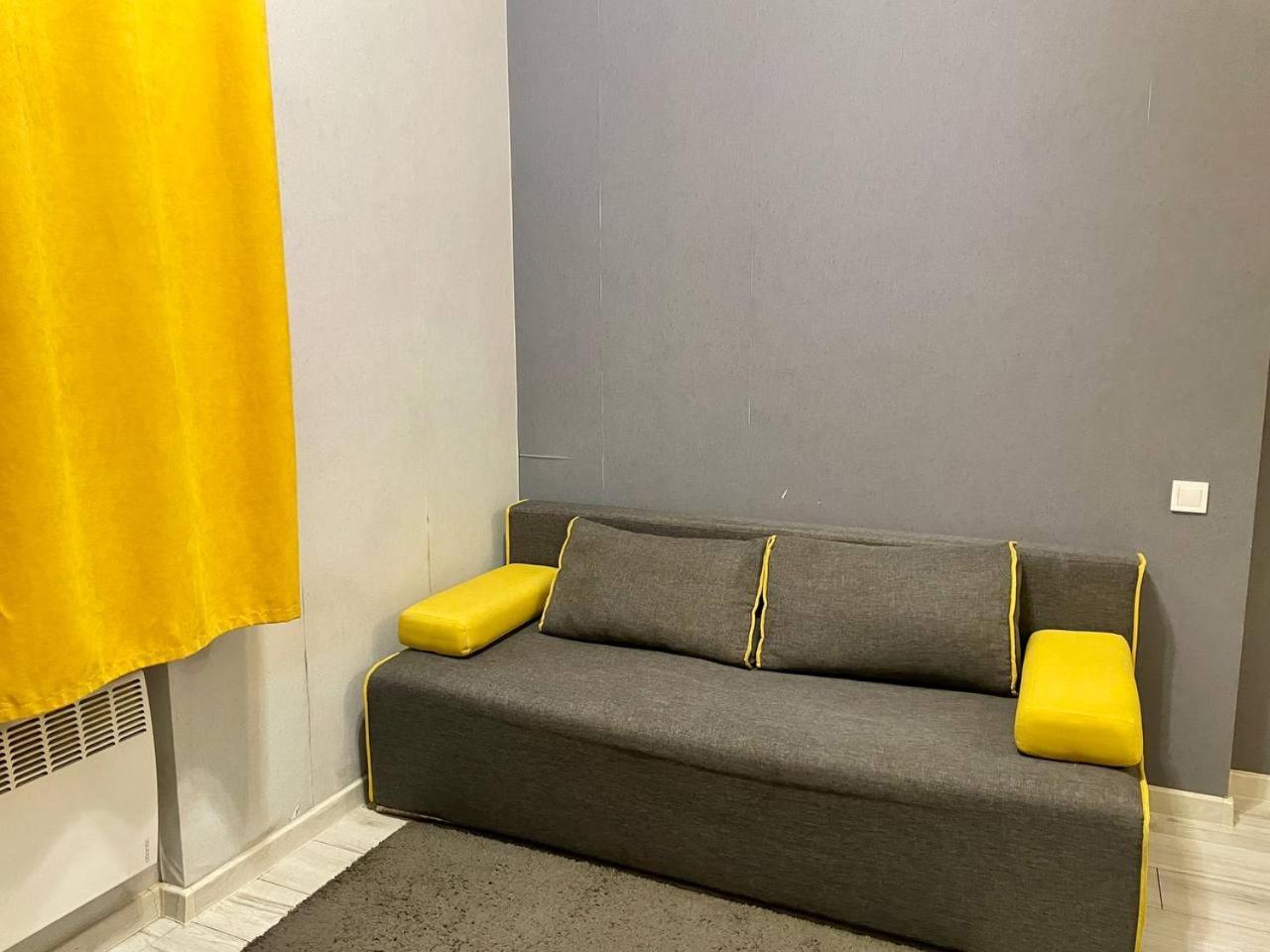 Parkoviy Kvartal Kharkiv Bagian luar foto