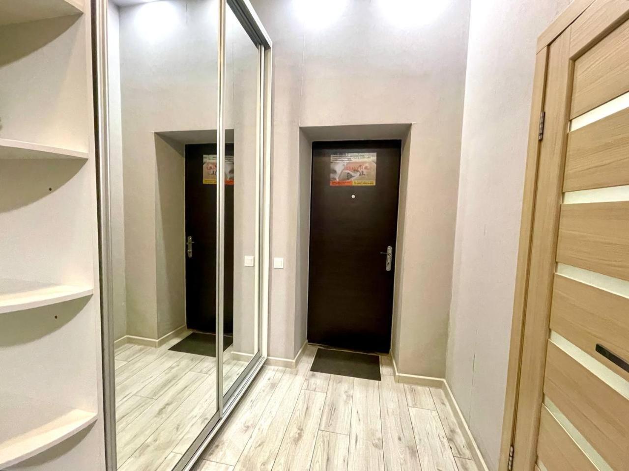 Parkoviy Kvartal Kharkiv Bagian luar foto